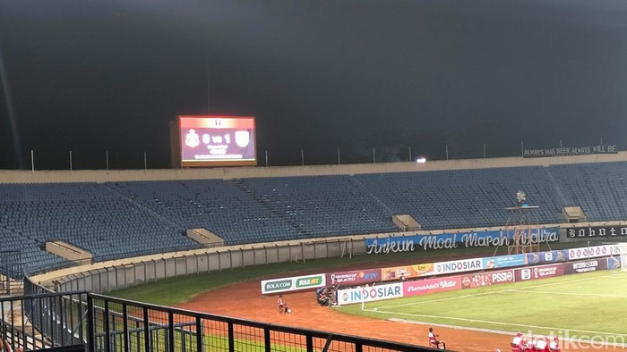 Laga Persib Vs Bhayangkara FC tanpa penonton di Stadion Si Jalak Harupat, Selasa (21/6/2022).