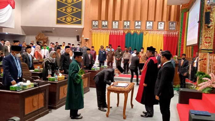Rapat Paripurna PAW Ketua DPRD Pekanbaru