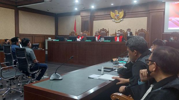 Sidang lanjutan kasus Edy Mulyadi (Zunita-detikcom)