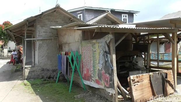 Sosok Bripka Nanang mantan anggota polisi lantas di Subang yang tinggal di kontrakan sederhana.