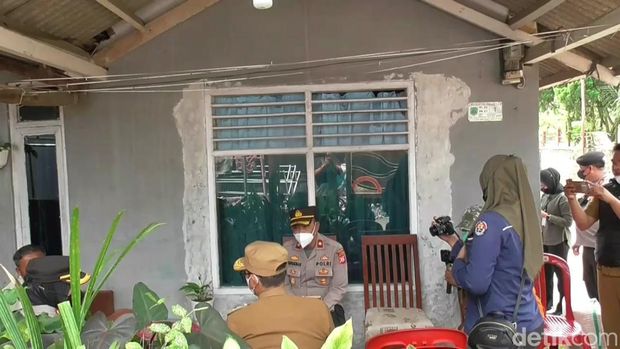 Sosok Bripka Nanang mantan anggota polisi lantas di Subang yang tinggal di kontrakan sederhana.