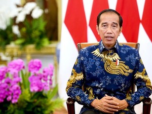 Pak Jokowi, Sampai Kapan Tahan Harga BBM Tak Naik? Bank Dunia Wanti-wanti Ini