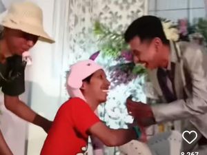 Viral Bocah Ingusan Datang ke Resepsi Pernikahan Teman