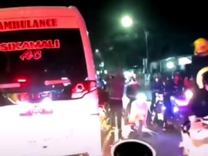 Video Pengantar Jenazah Terlibat Bentrok dengan Warga di Makassar