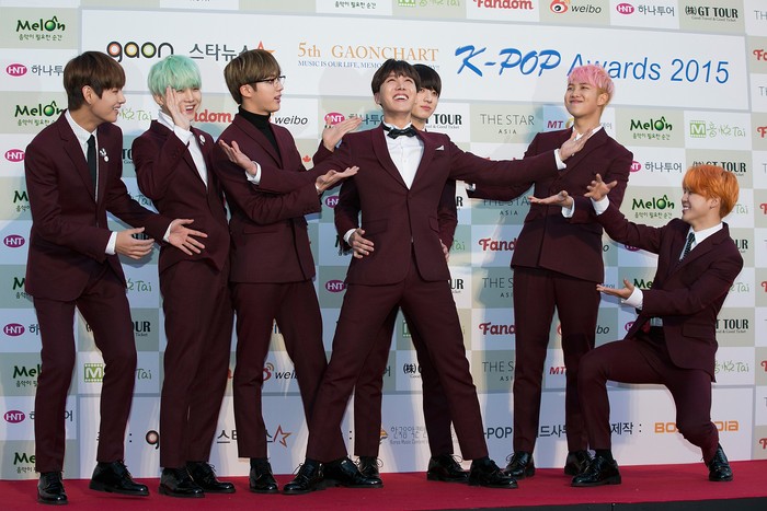 511149606 SEOUL, SOUTH KOREA - FEBRUARY 17:  Boy band BTS attends the 5th Gaon Chart K-Pop Awards on February 17, 2016 in Seoul, South Korea.  (Photo by Han Myung-Gu/WireImage)