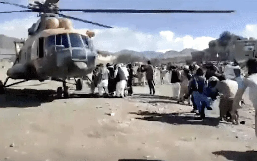 Korban tewas akibat gempa dahsyat yang mengguncang wilayah Afghanistan bertambah menjadi sedikitnya 1.000 orang. Lebih dari 600 orang lainnya mengalami luka-luka.