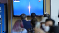 A TV screen shows a news program about the countrys rocket launch at a train station in Seoul, in Seoul, South Korea, Tuesday, June 21, 2022. South Korea launched its first domestically built space rocket on Tuesday in the countrys second attempt, months after its earlier liftoff failed to place a payload into orbit. (AP Photo/Lee Jin-man)