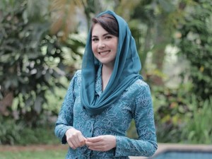 Arumi Bachsin Minta Maaf soal Viral Tak Mau Diajak Salaman, Salah Fokus ke Tarian