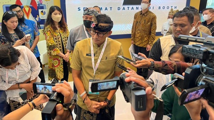 Kao Infonesia bersama dengan Kemenparekraf/Baparekraf berkolaborasi mewujudkan Desa Wisata yang bersih, sehat, aman dan lestari.