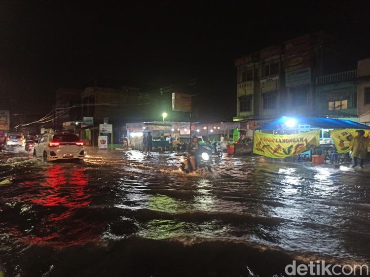 Potret Banjir Kota Medan