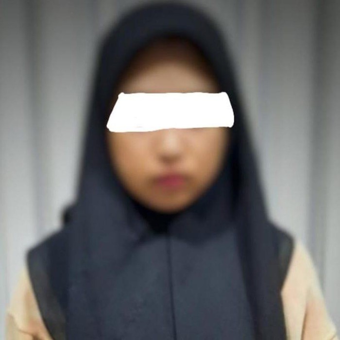 Gadis di Banda Aceh nekat mencuri demi beli Iphone untuk pacar.