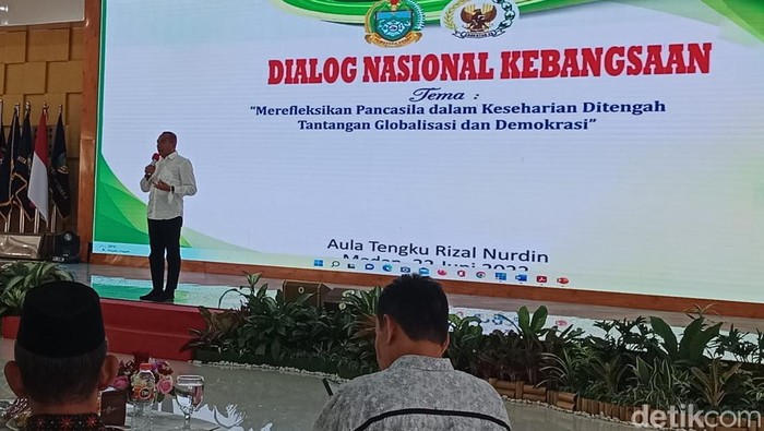 Gubernur Sumut Edy Rahmayadi saat acara dialog kebangsaan.