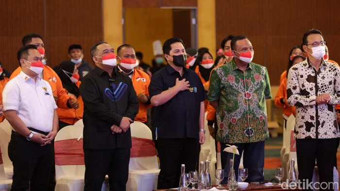 Jepang Mulai Buka Diri untuk Pekerja Migran Indonesia Sebanyak 287 pekerja migran Indonesia diberangkatkan ke Jepang. Pemberangkatan ini perdana setelah 1 tahun Jepang menutup diri untuk pekerja migran.