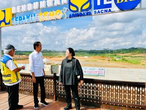 Ditanya Dukung Ganjar atau Puan di Pilpres 2024, Jokowi Jawab Begini