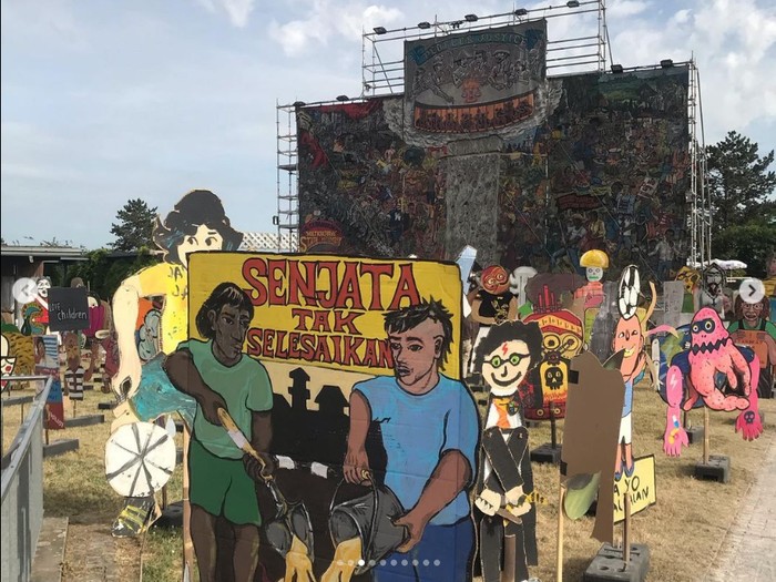 Karya Seni Taring Padi di Kassel Dituduh Anti-Semit Karya Seni Taring Padi di Kassel Dituduh Anti-Semit