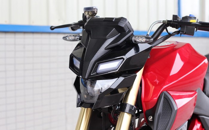 Kloningan Yamaha MT-15 dari China