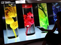 LG Electronics Kenalkan TV Premium di Hajatan Jakarta