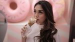Momen Manis Celine Evangelista Suapi Marshel Widianto Kue hingga Mie