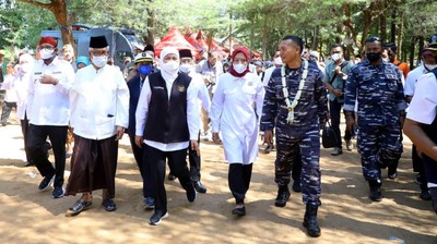 Potret Gubernur Khofifah Sambangi Sumenep, Ada Apa?