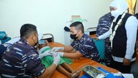 Adapun kegiatan bakti sosial sekaligus pengabdian masyarakat ini meliputi khitan masal yang diikuti oleh lebih  100 anak  peserta, donor darah, sosialisasi pencegahan dan penanganan stunting, serta pengobatan umum dan pemeriksaan gigi dan mulut yang diselenggarakan di beberapa puskesmas di Sumenep.