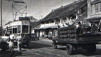 Jakarta tempo dulu juga sudah dilengkapi angkutan massal Trem yang melintas di kawasan pasar Senen, Cikini, Hingga Jakarta Kota. Dok. djawatempodoeloe