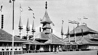 Pasar gambir lapangan Monas sekarang cikal-bakal PRJ. Pekan Raya Jakarta kini sudah dipindah ke kawasan Kemayoran Jakarta Pusat. Dok. Collectie Tropenmuseum