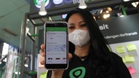 Lewat fitur GoTransit, penumpang bisa langsung mendapat rekomendasi rute untuk sampe ke tujuan. Tidak hanya itu, dengan adanya fitur ini, semakin mudah untuk kita dalam merencanakan perjalanan dan melihat estimasi biayanya.