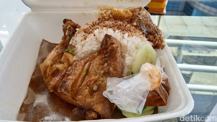 Review Rating Terburuk Review Ayam dan Bebek Rating Terburuk
