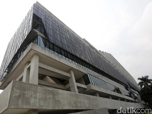 Babak Baru KPPU Vs JakPro soal Kongkalikong Tender Revitalisasi TIM