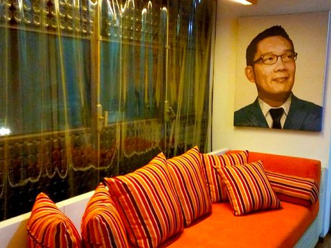 Rumah Botol Ridwan Kamil