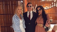 Banyak influencer dan selebgram Turki diundang Salt Bae ke pembukaan Kapicciiiinoo. Coffee shop ini berlokasi di Maçka Palas, Park Hyatt Istanbul. Foto: Instagram yossra_soliss
