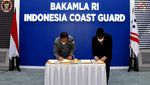 Penandatanganan MoU Bakamla RI dan BNPT