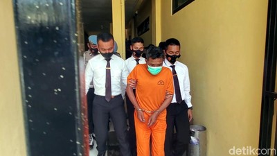 Tampang Pembunuh Sadis Wanita Bos Kafe dan LC di Ujunggenteng