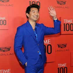 Simu Liu Nyaris Dicoret dari KK Usai Dipecat-Pilih Akting