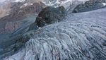 Foto-foto Gunung Es di Swiss, Diprediksi Bakal Hilang Pada 2100