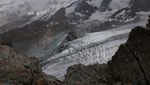 Foto-foto Gunung Es di Swiss, Diprediksi Bakal Hilang Pada 2100