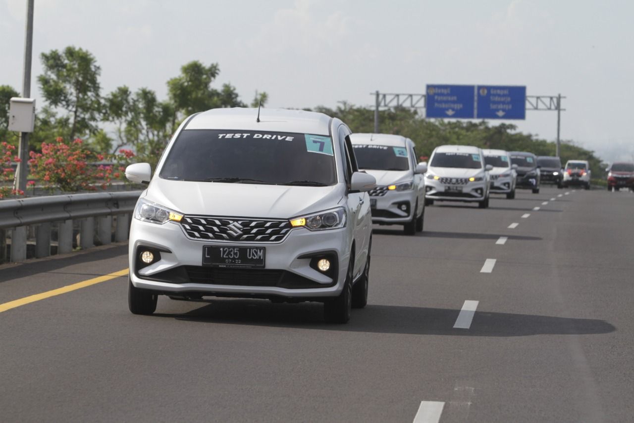 All New Ertiga Hybrid All New Ertiga Hybrid diuji Surabaya-Malang-Surabaya.