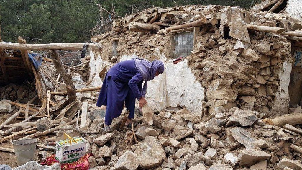 Gempa Afghanistan Tewaskan 1.000 Orang, Taliban: Banyak Korban Tertimpa Rumah