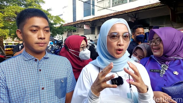 Ketua DPW PAN Jabar Desy Ratnasari