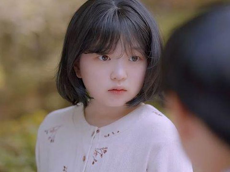 Dikira Anak SD, Aktris Kim Yoon Hee Ternyata Berusia 21 Tahun