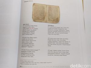 Kitab Amjah Koleksi Museum Sunan Drajat Kini Ada yang Berbahasa Indonesia