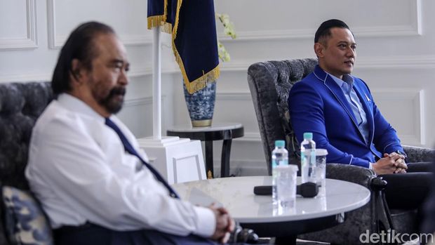 Ketum Partai Demokrat Agus Harimurti Yudhoyono (AHY) kembali menemui Ketum NasDem Surya Paloh. Pertemuan berlangsung di NasDem Tower, Jakarta, Kamis (23/6).