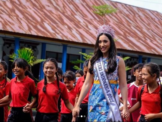 Puteri Indonesia 2022 Laksmi Shari Hobi Masak dan Pemuja Kuliner Lokal