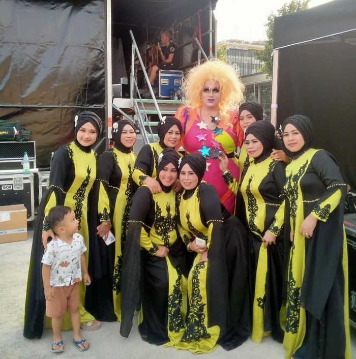 Nazla Zain