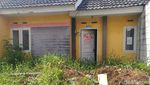 Penampakan Rumah Murah Jokowi di Cikarang, Kosong-Ditumbuhi Tanaman