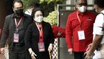 Senyum Megawati Sebelum Menutup Rakernas II PDIP