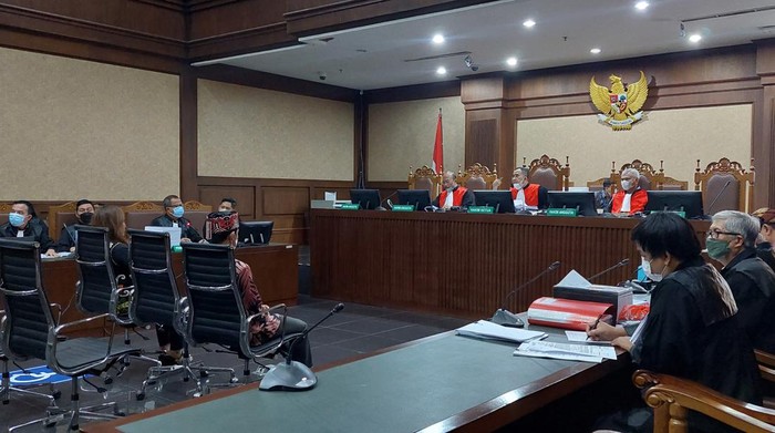 Sidang kasus Edy Mulyadi