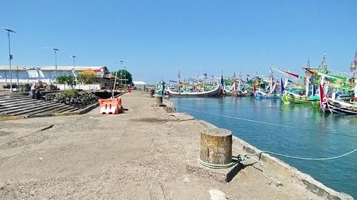 Situasi di PPN Pengambengan, nelayan libur melaut karena cuaca buruk, Rabu (22/6/2022)