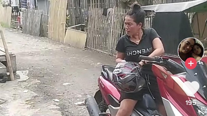 Tiktokers di Sidrap saat membuat konten hoaks ditilang karena pakai sendal jepit (Dok. Istimewa).
