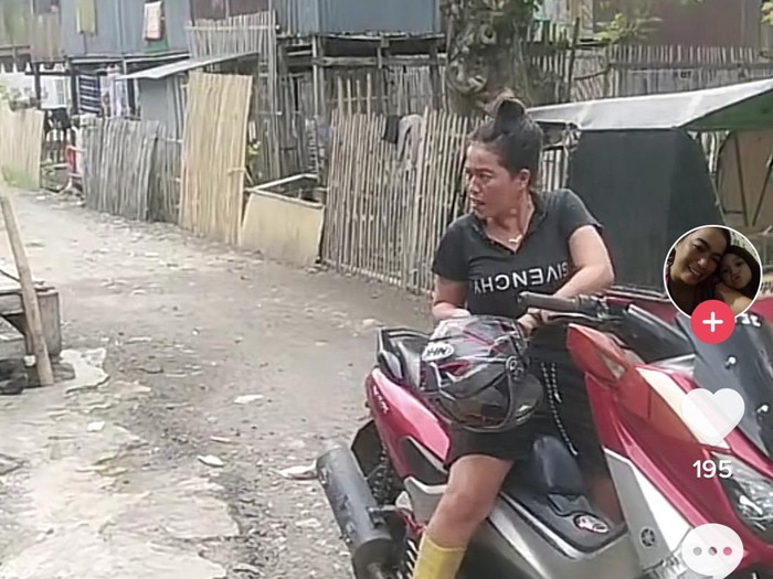 Tiktokers di Sidrap saat membuat konten hoaks ditilang karena pakai sendal jepit (Dok. Istimewa).